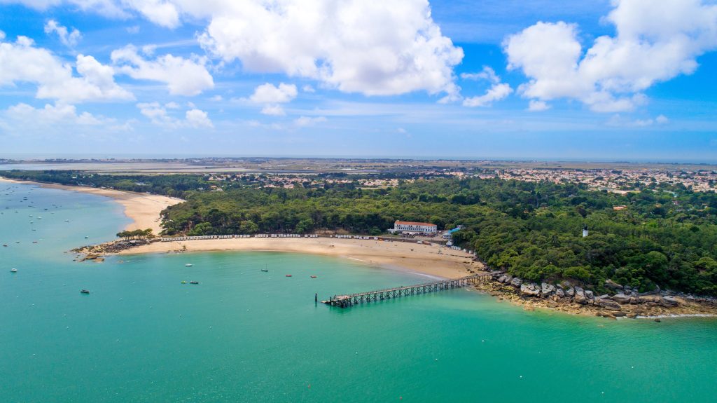 

Remove BG

Save

Share

Sample

Aerial photo of La Plage des Dames in Noirmoutier island
